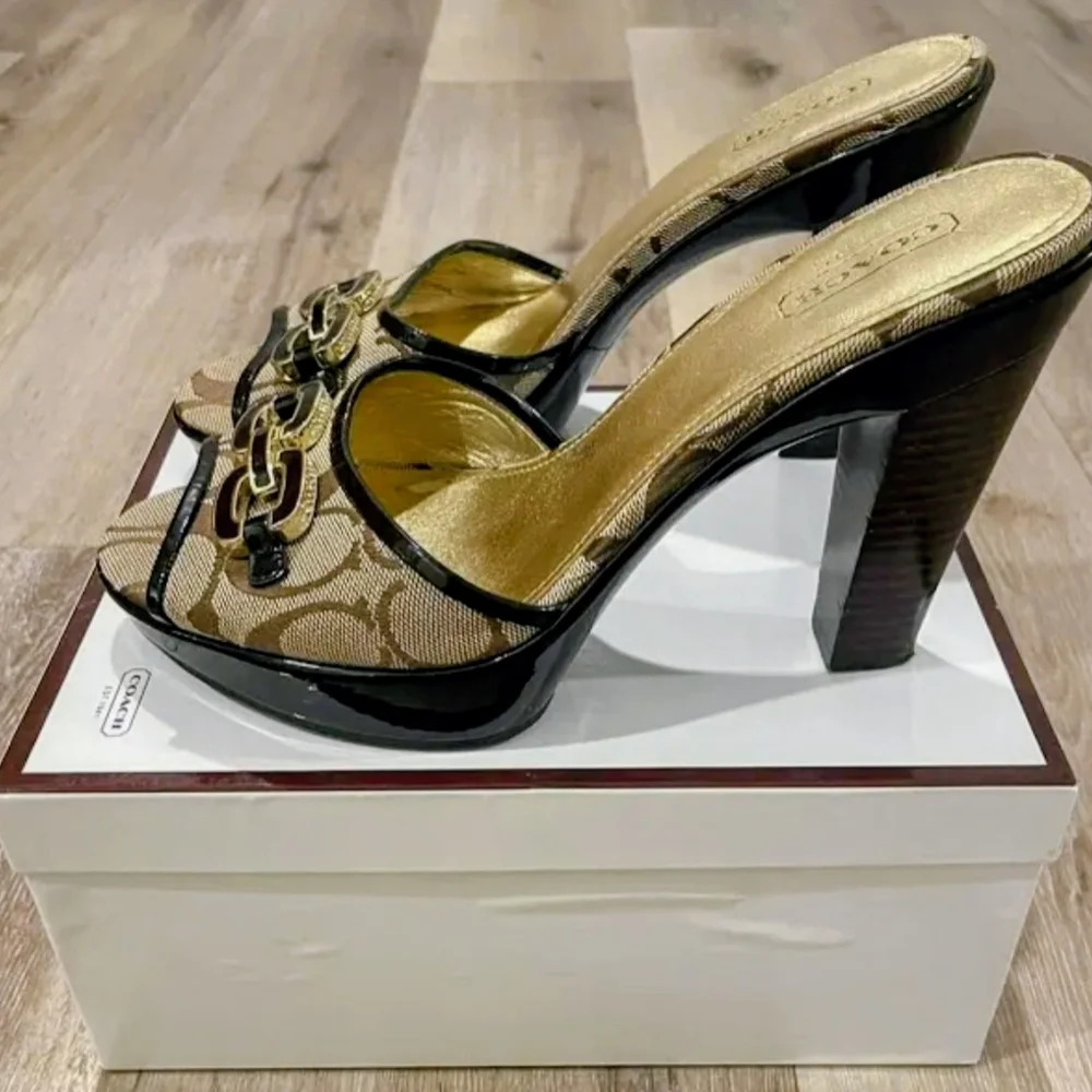 Coach Heels Sz 10 JUSTEEN Style Q369 **NEW** - Picture 14 of 14
